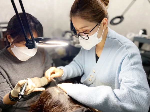 두피문신 교육 및 전문가 양성 | 로라도트 SMP 아카데미 - 여성 SMP 두피문신