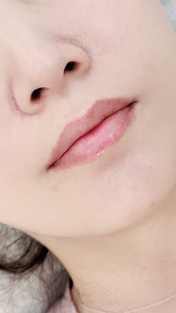 홍대 합정 입술 반영구 문신ㅣ매일 간편하고 부담 없는 자연스러움! - 두피문신 교육 및 전문가 양성 | 로라도트 SMP 아카데미 홍대 합정 입술 반영구 문신ㅣ매일 간편하고 부담 없는 자연스러움! - 두피문신 교육 및 전문가 양성 | 로라도트 SMP 아카데미