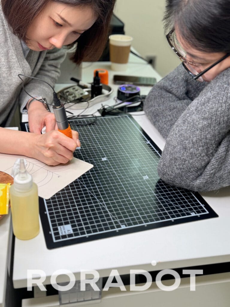 두피문신 교육 NO1, 기술만 배우는 수업으로는 부족합니다. - 두피문신 교육 및 전문가 양성 | 로라도트 SMP 아카데미 두피문신 교육